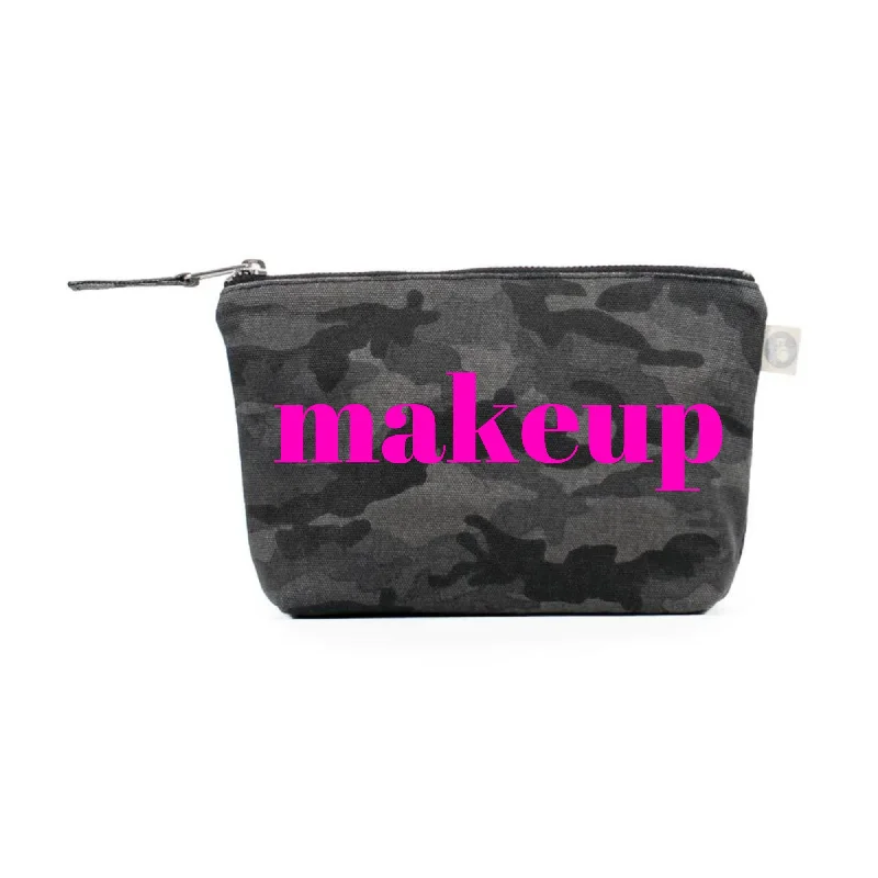 Relaxed Style MAKEUP Makeup Bag in Black Camo  NEW! Flash Sale On Designer Bags