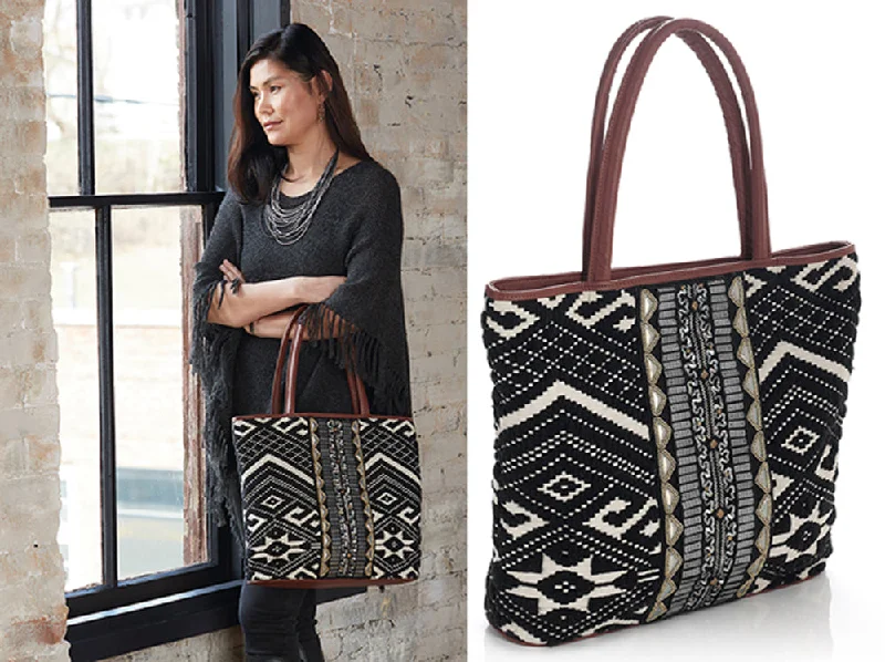 Street Style Discounts On the Town Tote Bag - Fabulous! Designer Bags At Exclusive Clearance Prices Street Style Discounts On the Town Tote Bag - Fabulous! Designer Bags At Exclusive Clearance Prices