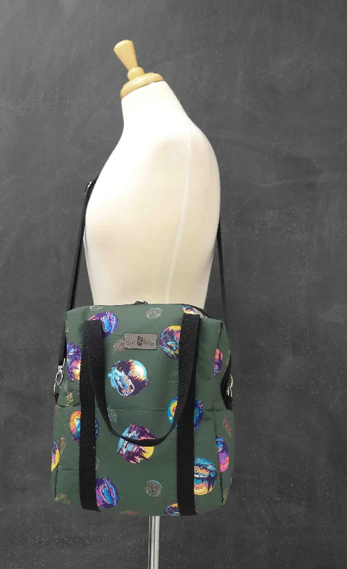 Vintage-Modern Style Offers Pack It Up Convertible Tote Bag in Into the Wild Flash Sale On Handbags Vintage-Modern Style Offers Pack It Up Convertible Tote Bag in Into the Wild Flash Sale On Handbags