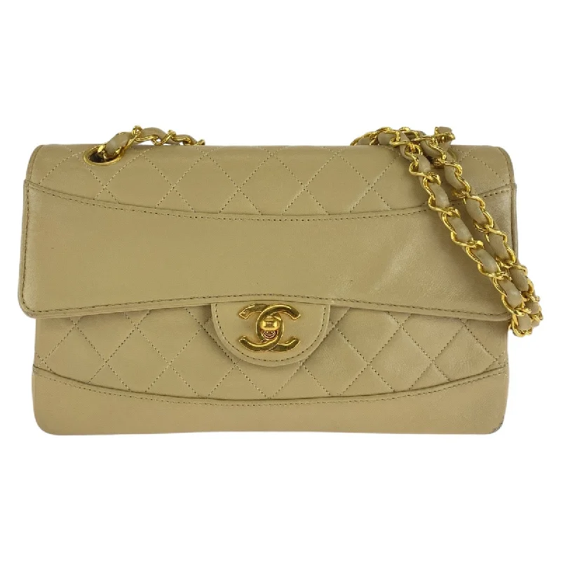 Fashionable Comfort Promotions Chanel Vintage Lambskin Matelasse Shoulder Bag Carry Elegance For Less Fashionable Comfort Promotions Chanel Vintage Lambskin Matelasse Shoulder Bag Carry Elegance For Less