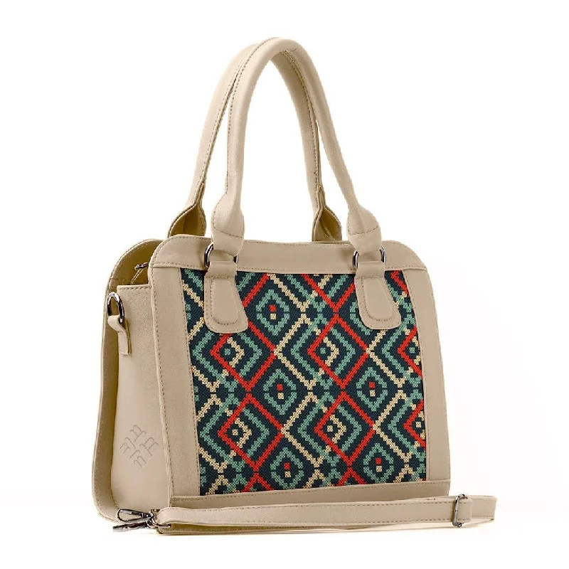 Trendy Street Style Beige Travel Hobo Bag Scandinavian Everyday Bags At Wallet-Friendly Prices Trendy Street Style Beige Travel Hobo Bag Scandinavian Everyday Bags At Wallet-Friendly Prices