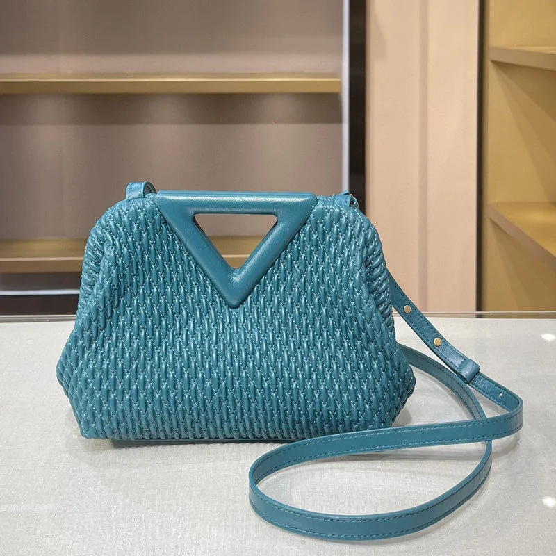 Eco-Friendly And Discounted Bags Lawi - BOV Lady Bags - 153 Fashion-Forward Bags At Exclusive Promotional Prices Eco-Friendly And Discounted Bags Lawi - BOV Lady Bags - 153 Fashion-Forward Bags At Exclusive Promotional Prices
