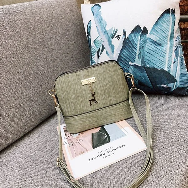 H Deer Light Green