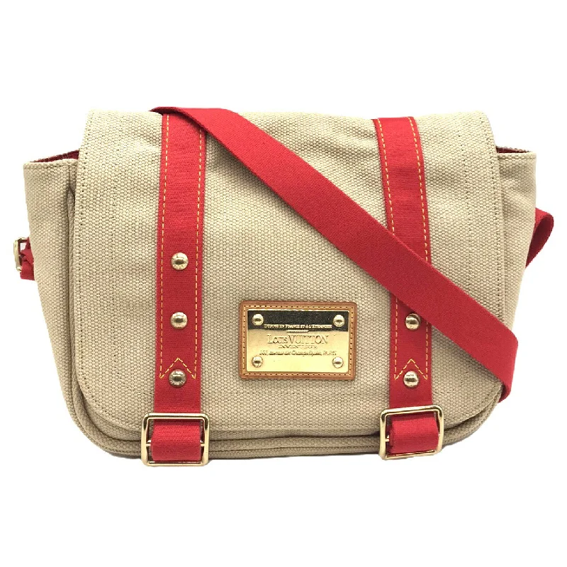 Laid-Back Fashion Offers Louis Vuitton Antigua Canvas Shoulder Bag M40041 Stylish Totes, Special Discounts Laid-Back Fashion Offers Louis Vuitton Antigua Canvas Shoulder Bag M40041 Stylish Totes, Special Discounts