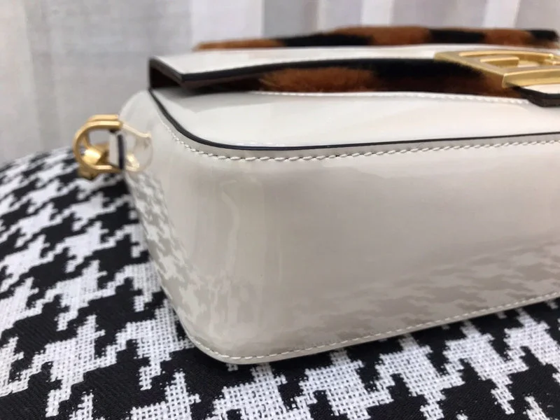 Imeless Style Lawi - JBE Bags - 410 Limited-Time Sale On Trendy Handbags – Don't Miss Out Imeless Style Lawi - JBE Bags - 410 Limited-Time Sale On Trendy Handbags – Don't Miss Out