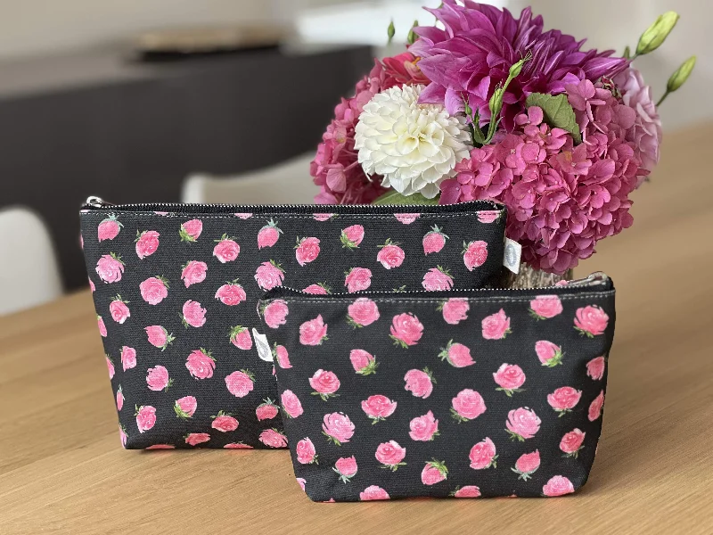Halloween-Themed Black Floral Makeup Bag Set Stylish Handbags At Unbeatable Discounts