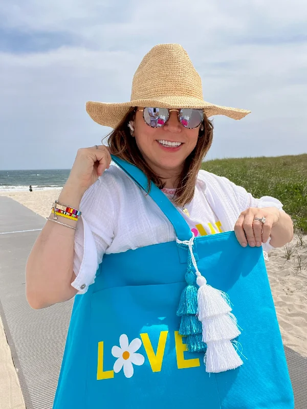 Seasonal Clearance Bags For Summer, Winter, Etc. Aqua Everything Bag White/Yellow Daisy LOVE Don't Miss Out – Shop Fashionable Bags At Special Rates Seasonal Clearance Bags For Summer, Winter, Etc. Aqua Everything Bag White/Yellow Daisy LOVE Don't Miss Out – Shop Fashionable Bags At Special Rates