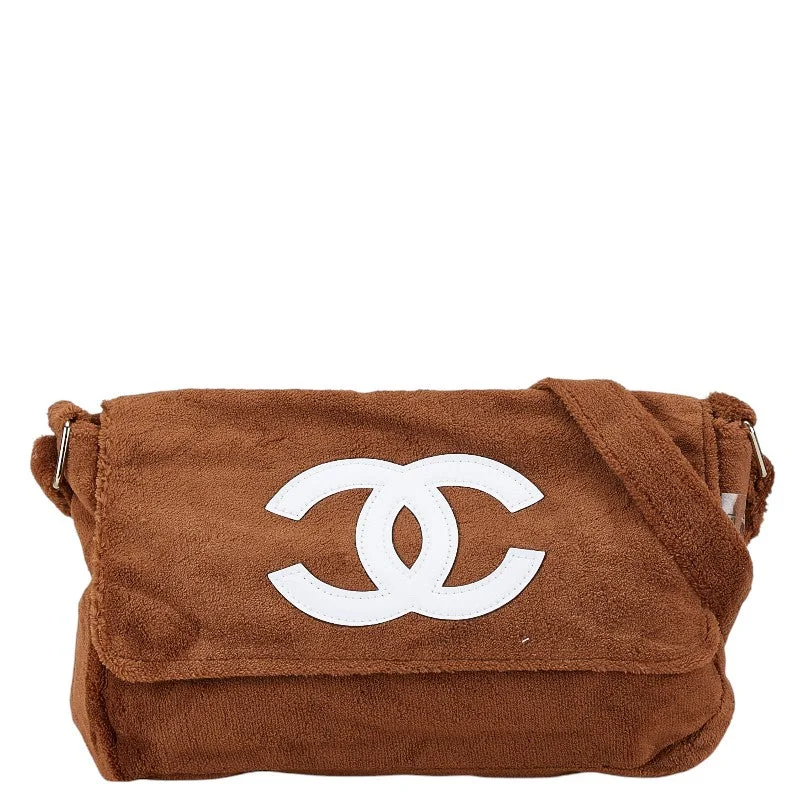Urban Bags For City Life And Streetwear Fashion Chanel Coco Mark Shoulder Bag Brown Premium Handbags At Budget-Friendly Prices Urban Bags For City Life And Streetwear Fashion Chanel Coco Mark Shoulder Bag Brown Premium Handbags At Budget-Friendly Prices