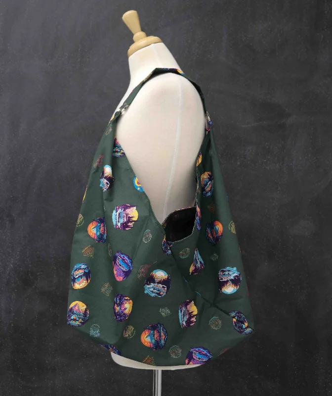 Limited Time Offer Market Tote Bag in Into the Wild Classic Totes At Unbeatable Deals