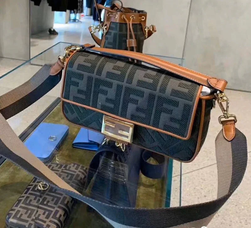 Big Savings Lawi - JBE Bags - 470 High-End Handbags At Affordable Prices