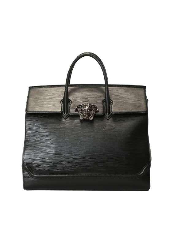 High-Quality Bags LARGE PALAZZO EMPIRE MEDUSA BAG Grab Stylish Bags Before They're Gone High-Quality Bags LARGE PALAZZO EMPIRE MEDUSA BAG Grab Stylish Bags Before They're Gone