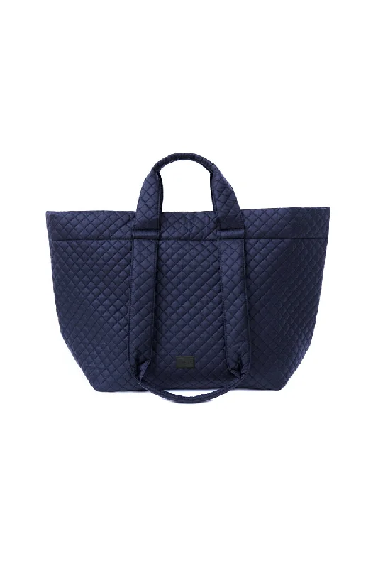 Sustainable Fashion Extravaganza EMMA BLUE TOTE Stylish Handbags At Unbeatable Discounts Sustainable Fashion Extravaganza EMMA BLUE TOTE Stylish Handbags At Unbeatable Discounts