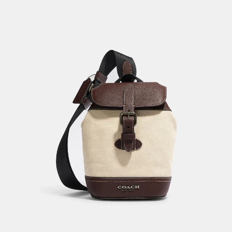 Coach Outlet Hudson Small Pack Stylish And Durable Handbags At Great Value