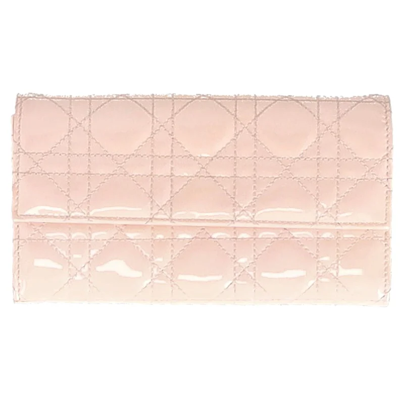 Dior Cannage Quilted Lady Dior Wallet in Pastel Pink Lambskin Leather Fashion Bags With Huge Discounts Dior Cannage Quilted Lady Dior Wallet in Pastel Pink Lambskin Leather Fashion Bags With Huge Discounts