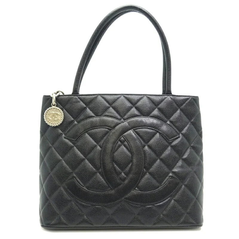 Chanel Medaillon  Leather Tote Bag (Pre-Owned) Elegant Bags With Limited Stock Available