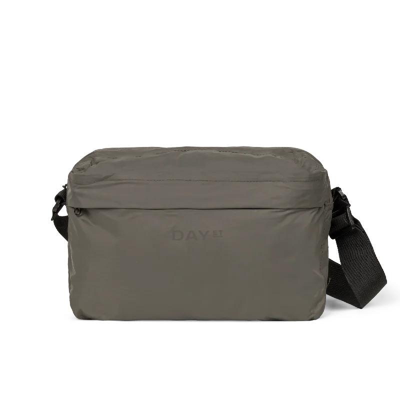 Medium No Rain Camera Crossbody Bag The Best Handbag Offers Are Here