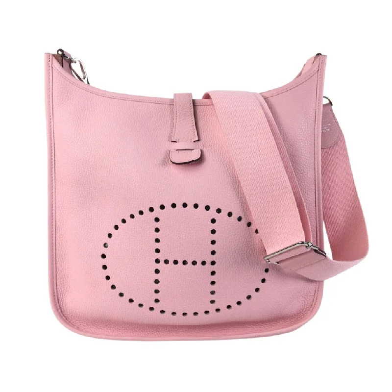 Hermes Evelyne GM Rose Sakura Clemence Trendy And Classic Bags Now At Unbeatable Discounts Hermes Evelyne GM Rose Sakura Clemence Trendy And Classic Bags Now At Unbeatable Discounts
