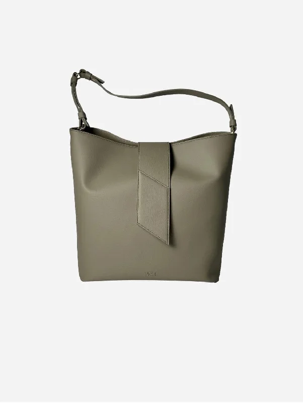 Stella Apple Leather Tote Bag | Beige Trendy Totes, Shop & Save
