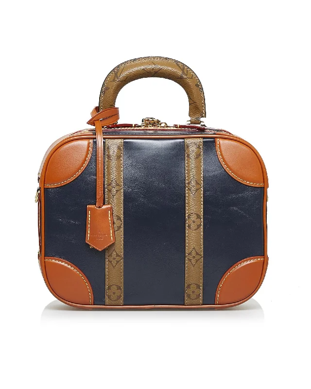Louis Vuitton Keepall Bandoulire 45 Travel Bag in Blue High-Fashion Handbags At Reduced Costs Louis Vuitton Keepall Bandoulire 45 Travel Bag in Blue High-Fashion Handbags At Reduced Costs