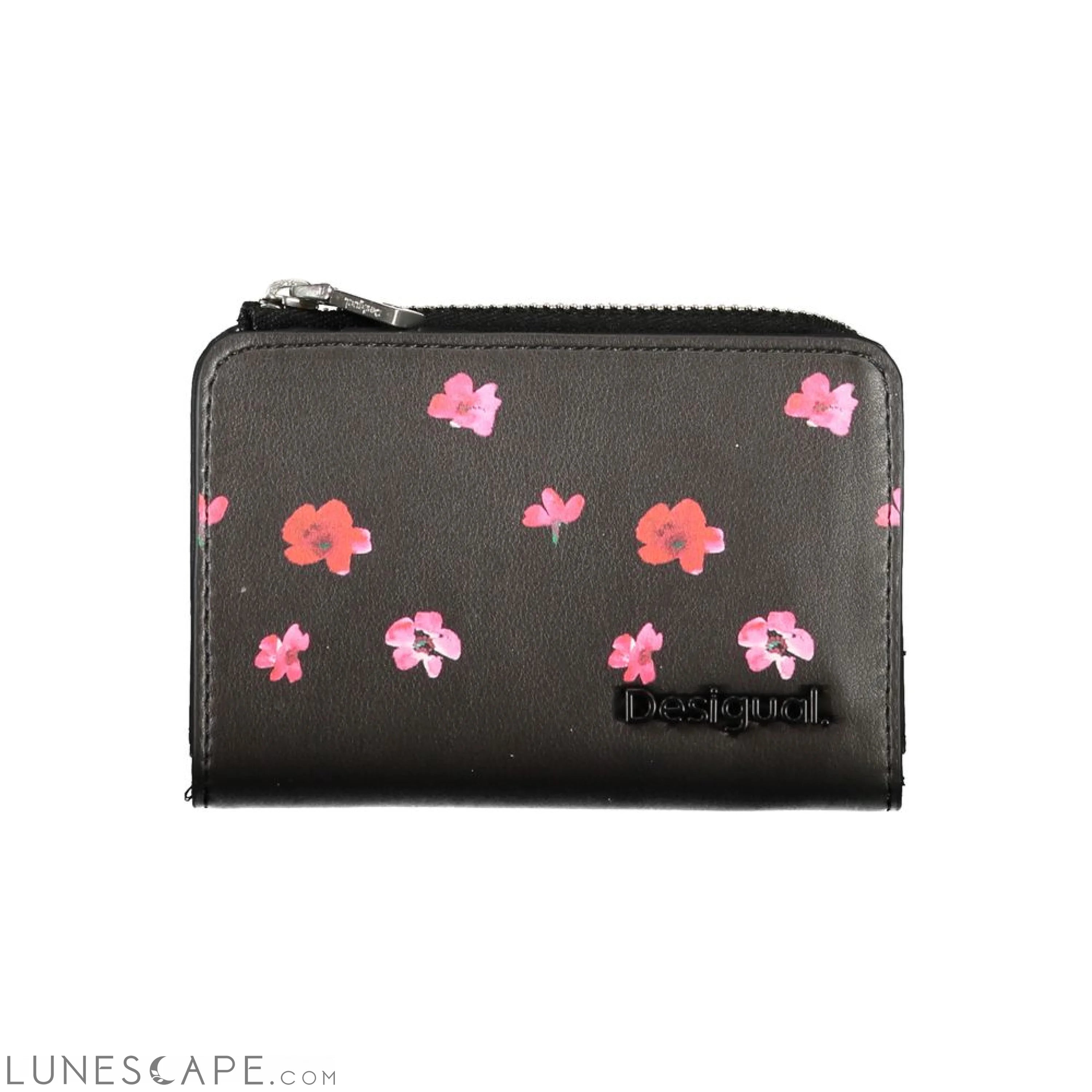 Desigual Black Polyethylene Wallet Trendy And Classic Bags Now At Unbeatable Discounts Desigual Black Polyethylene Wallet Trendy And Classic Bags Now At Unbeatable Discounts