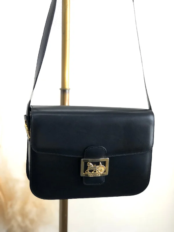 CELINE Horse Carriage Shoulder bag Black Vintage cwij46 Shoulder Bags, Best Deals Today CELINE Horse Carriage Shoulder bag Black Vintage cwij46 Shoulder Bags, Best Deals Today